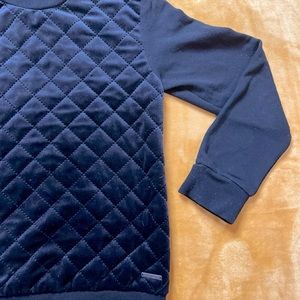 Sean John kids crew neck sweater with quilted velour front. Size M - no flaws